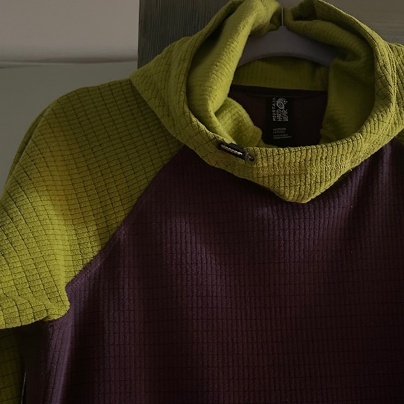 NWOT Melanzana Dupe Two-Tone Green and Purple Hoodie - Picture 1 of 8